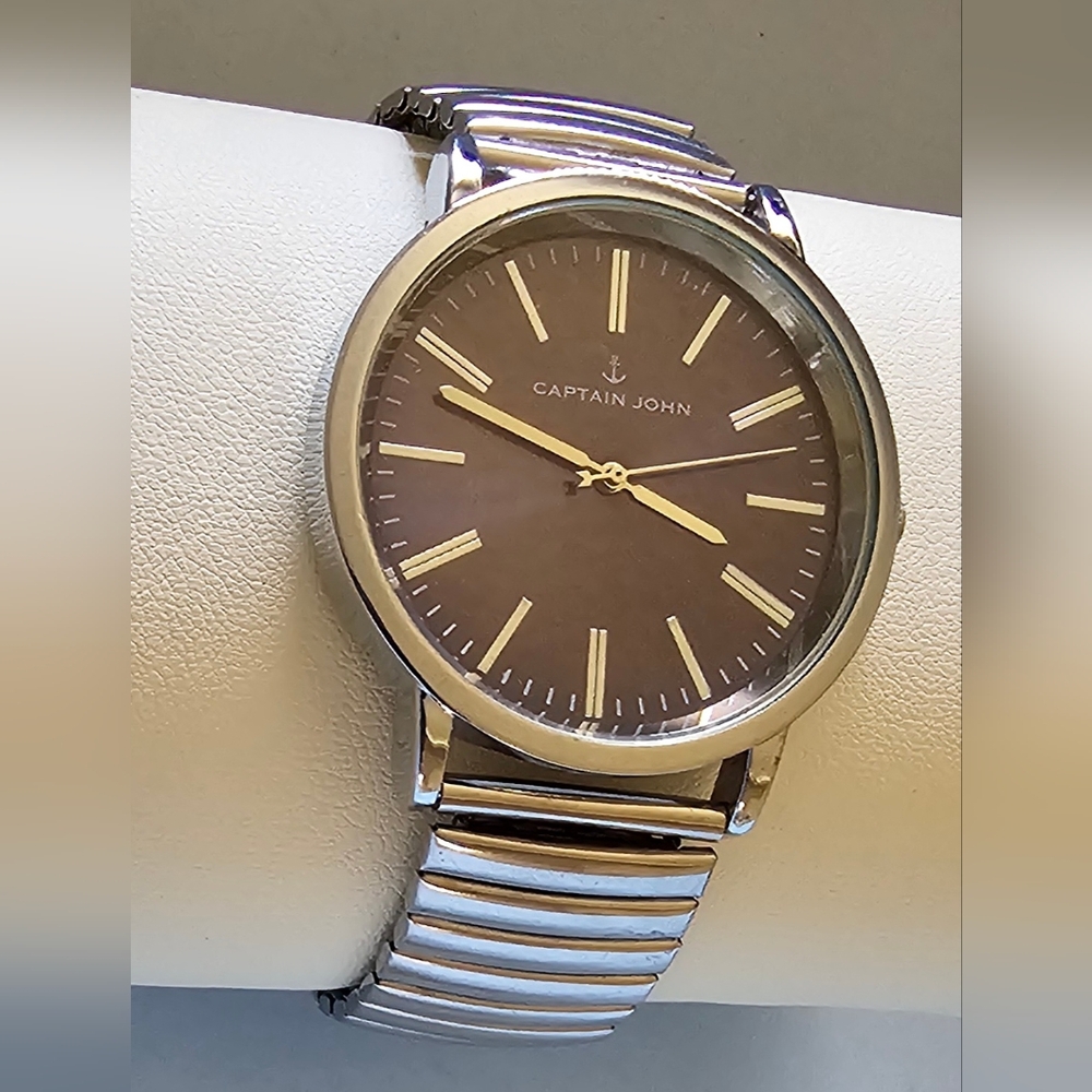 Captain John Men's Watch Blue Dial , Silver Band Works